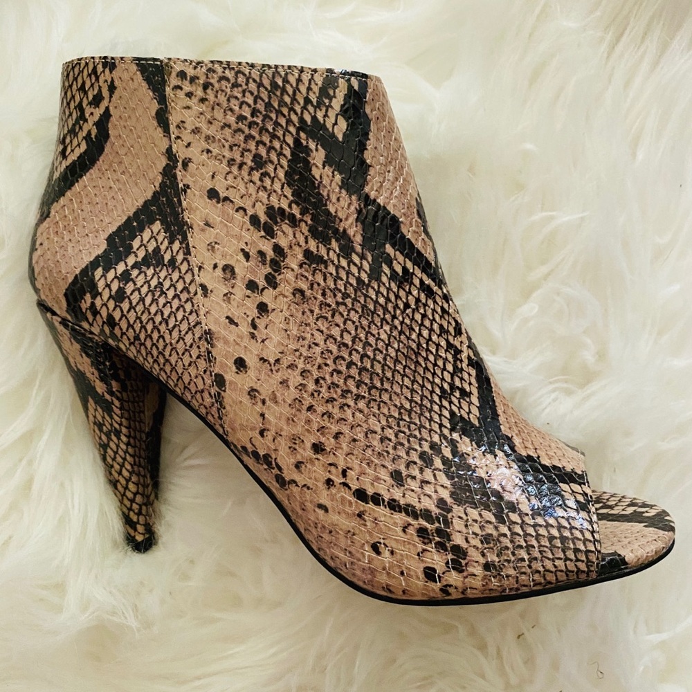 Vince Camuto snakeskin boot